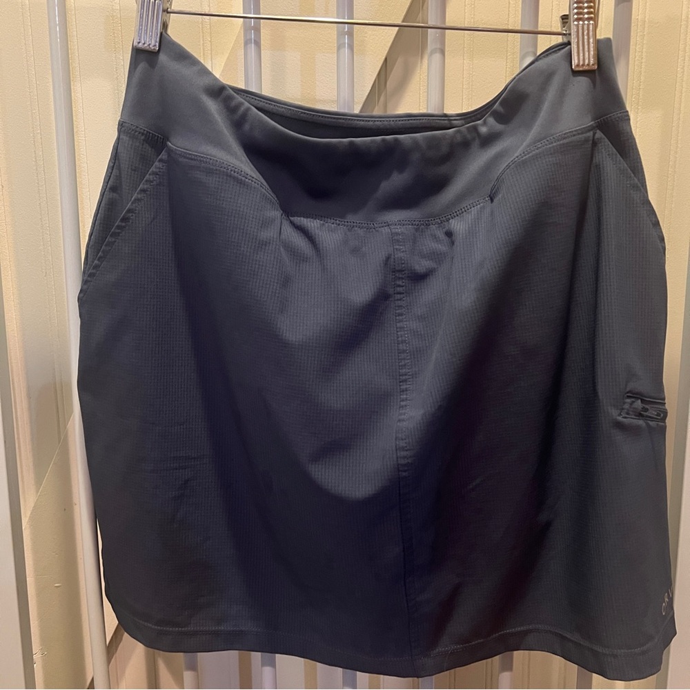 Orvis a Bluish Gray Skort, Size M